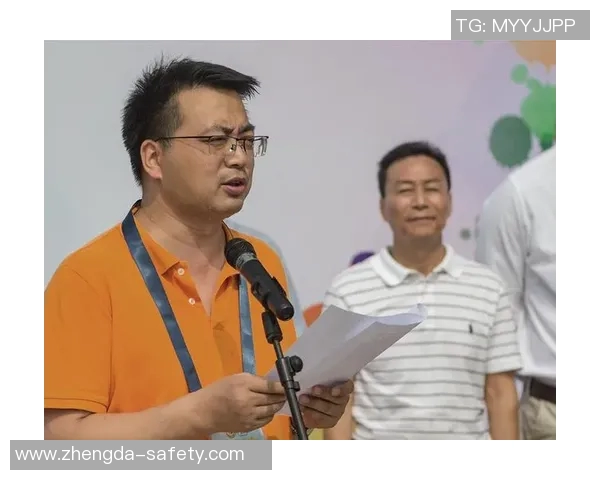 成都网球队逆袭之旅总决赛特别报道展现拼搏精神与团队力量 成都网球队逆袭之旅总决赛特别报道展现拼搏精神与团队力量