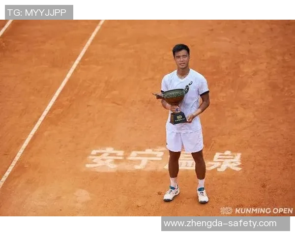 杭州网球队以76分稳居冠军赛积分榜首位展现强劲实力 杭州网球队以76分稳居冠军赛积分榜首位展现强劲实力